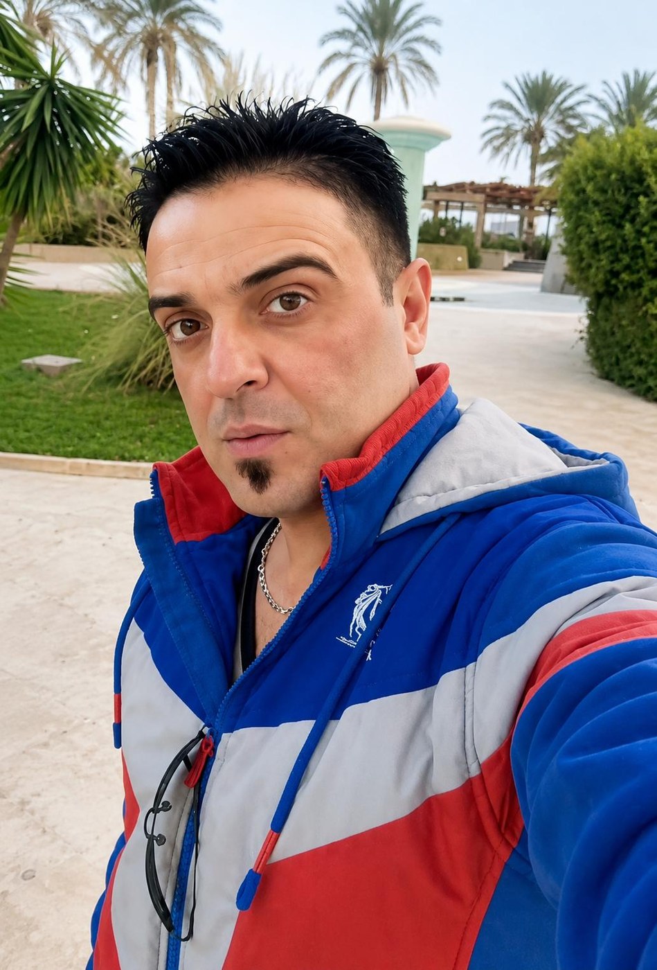 من ألبوم الشهيد حارث السوداني